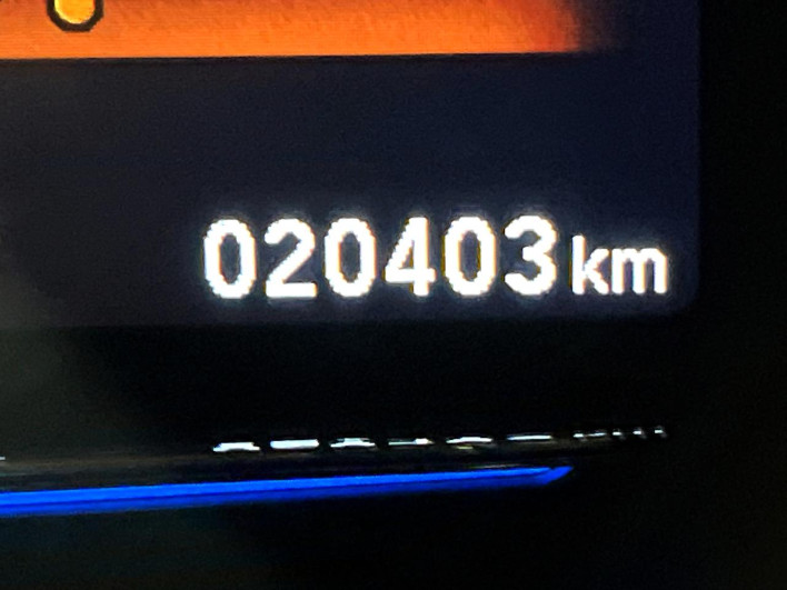 2015 Honda VEZEL DAA-RU3 (UW-69f1f7cc5bb2e)[2]