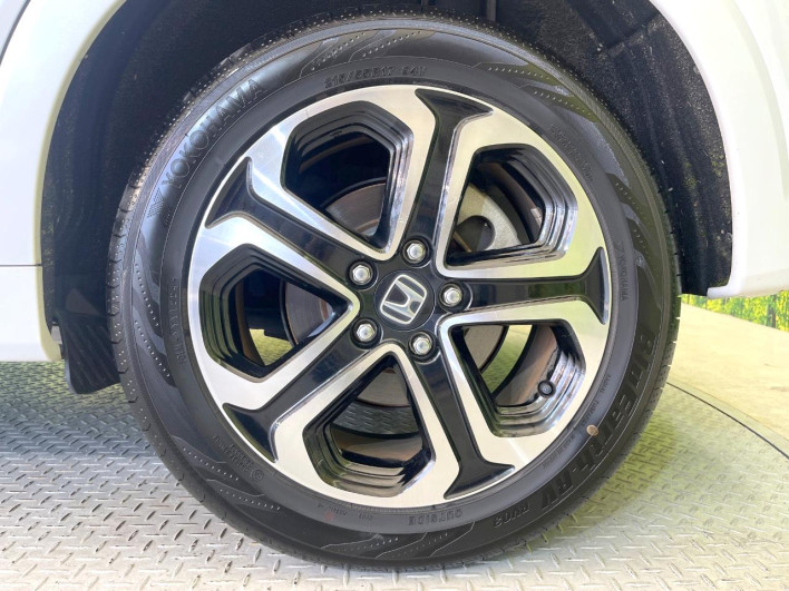 2018 Honda VEZEL DAA-RU3 (UW-69f1f7cd04460)[10]