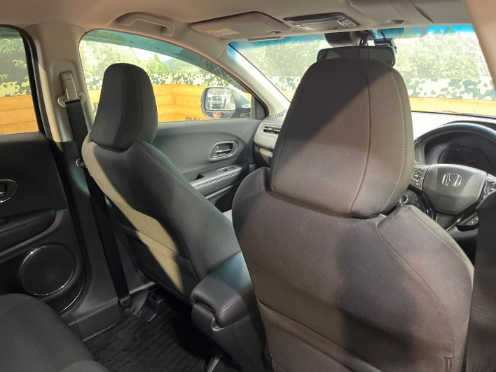 2019 Honda VEZEL DAA-RU4 (UW-69f1f7cd73d12)[14]