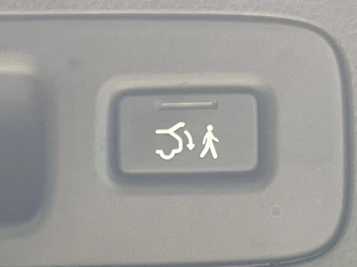 2021 Honda VEZEL 6AA-RV5 (UW-69f1f7ce241cd)[29]