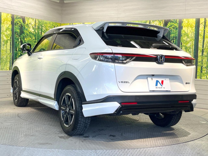 2022 Honda VEZEL 6AA-RV5 (UW-69f1f7cf44b52)[13]