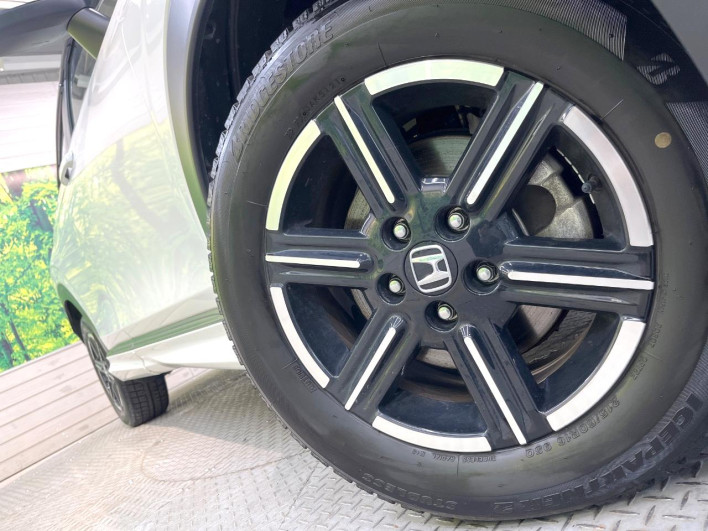 2022 Honda VEZEL 6AA-RV5 (UW-69f1f7cf44b52)[19]