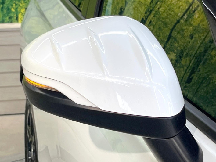 2022 Honda VEZEL 6AA-RV5 (UW-69f1f7cf44b52)[16]