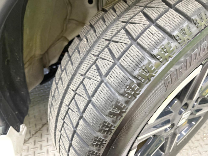 2022 Honda VEZEL 6AA-RV5 (UW-69f1f7cf44b52)[21]