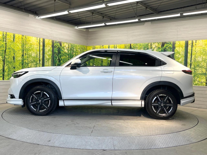 2022 Honda VEZEL 6AA-RV5 (UW-69f1f7cf44b52)[14]