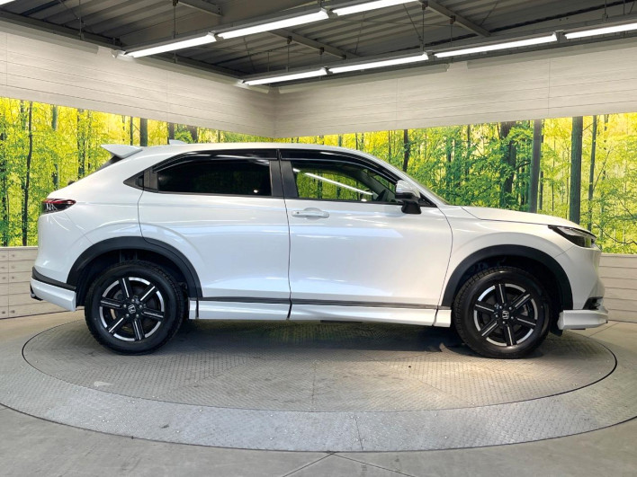 2022 Honda VEZEL 6AA-RV5 (UW-69f1f7cf44b52)[10]