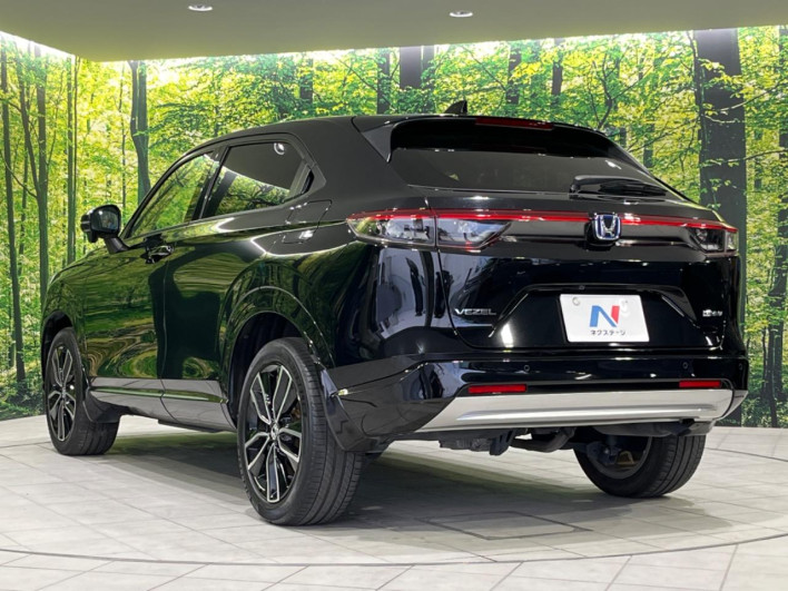2022 Honda VEZEL 6AA-RV6 (UW-69f1f7d0411a5)[14]