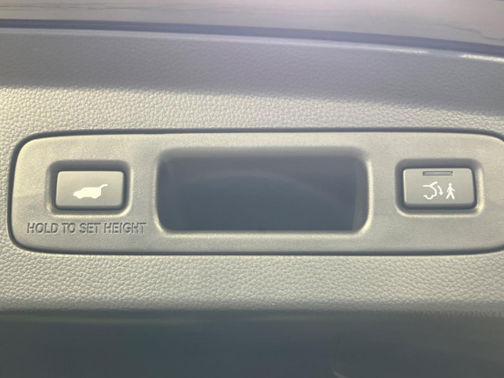 2022 Honda VEZEL 6AA-RV6 (UW-69f1f7d0411a5)[23]