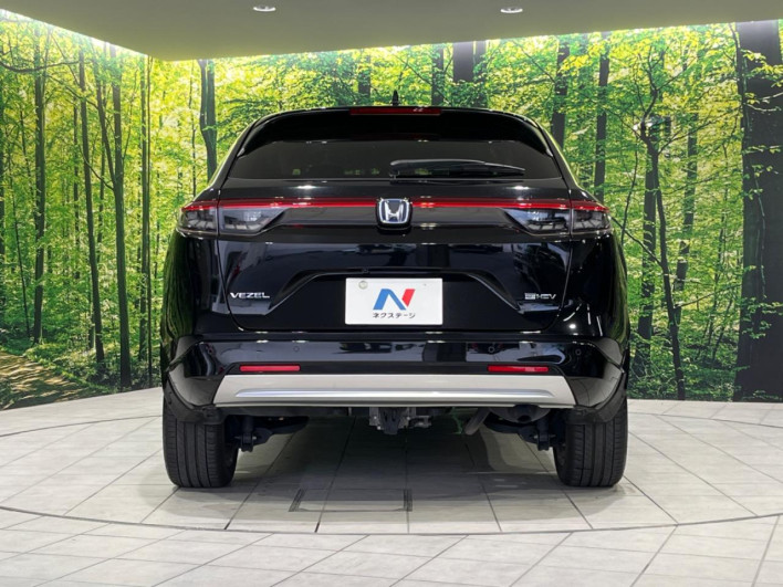 2022 Honda VEZEL 6AA-RV6 (UW-69f1f7d0411a5)[13]