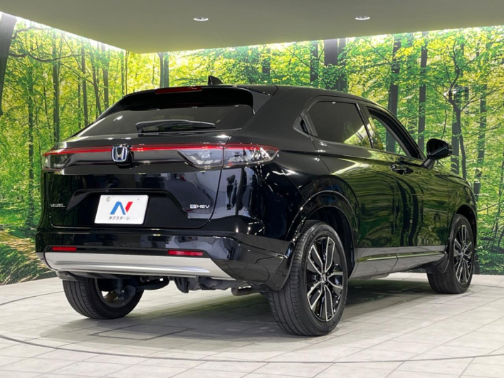 2022 Honda VEZEL 6AA-RV6 (UW-69f1f7d0411a5)[12]