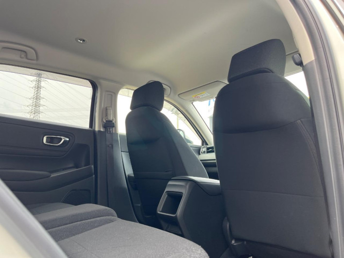 2023 Honda VEZEL 6AA-RV6 (UW-69f1f7d0449b6)[19]