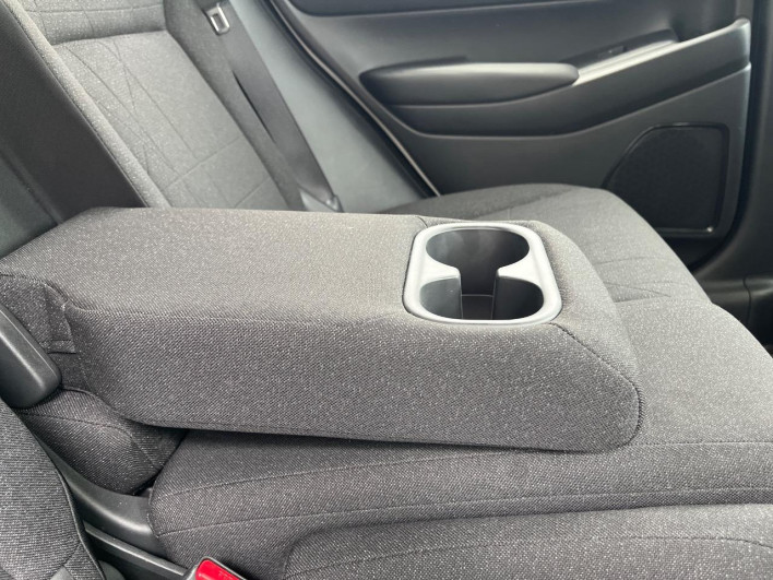 2023 Honda VEZEL 6AA-RV6 (UW-69f1f7d0449b6)[26]