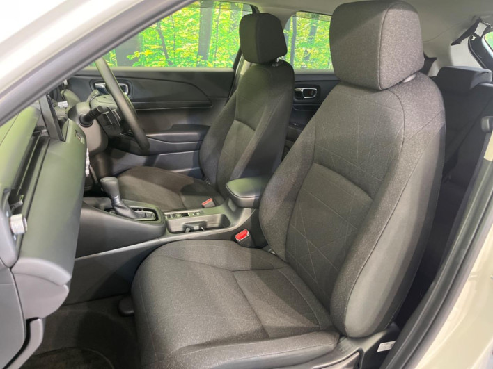 2023 Honda VEZEL 6AA-RV6 (UW-69f1f7d09fccd)[19]