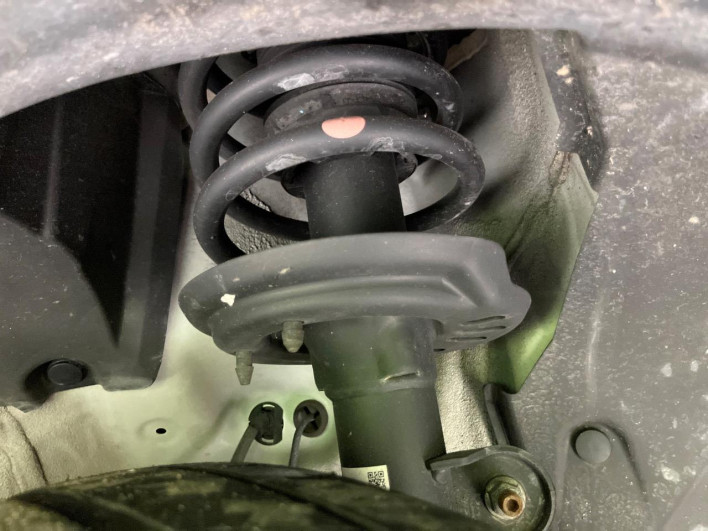 2023 Honda VEZEL 6AA-RV6 (UW-69f1f7d19f475)[9]