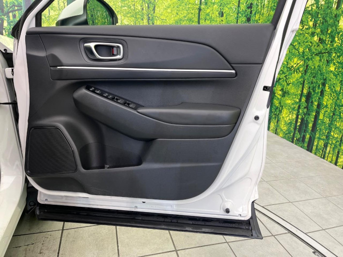 2023 Honda VEZEL 6AA-RV6 (UW-69f1f7d19f475)[28]