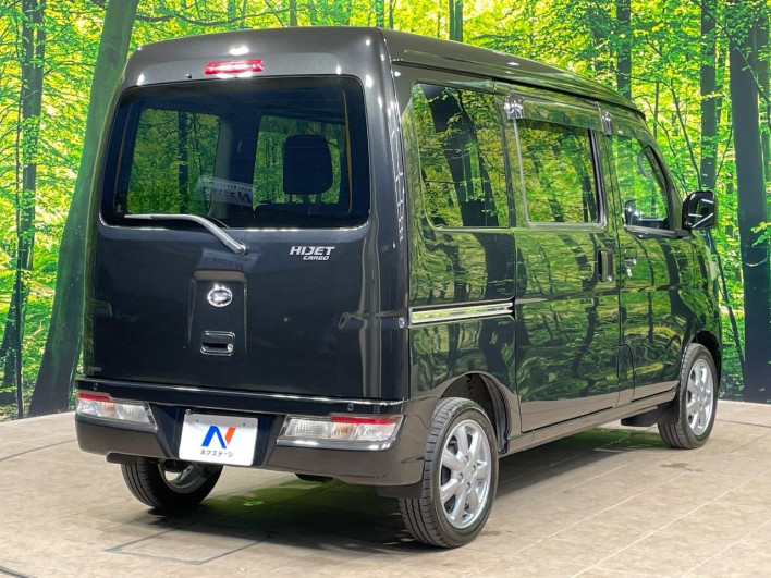 2018 Daihatsu Daihatsu Hijet Cargo EBD-S321V (UW-69f1f7d3aec58)[7]