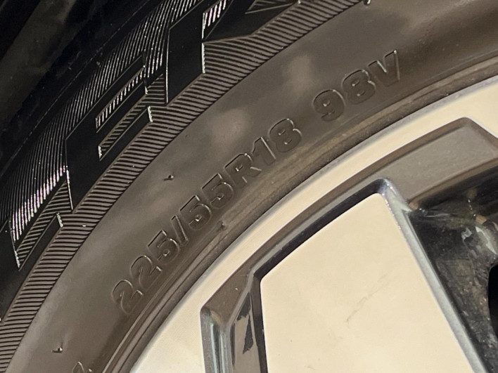 2021 Subaru Forester 5AA-SKE (UW-69f1f7d6bd96d)[23]