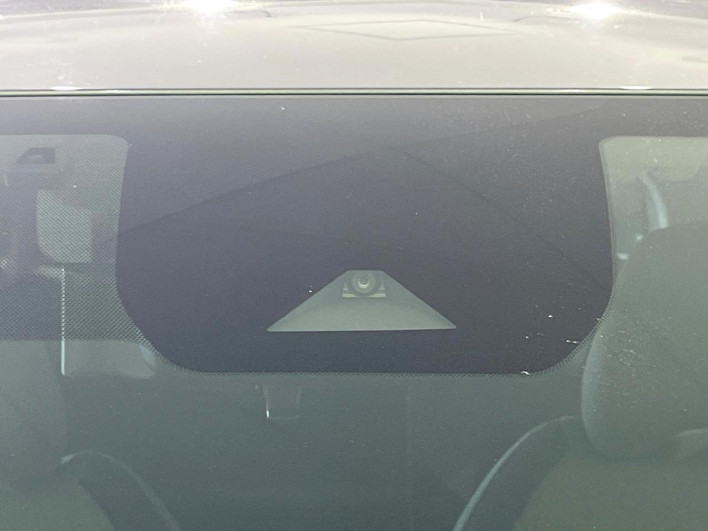 2022 Nissan Note 6AA-SNE13 (UW-69f1f7d882ff0)[12]