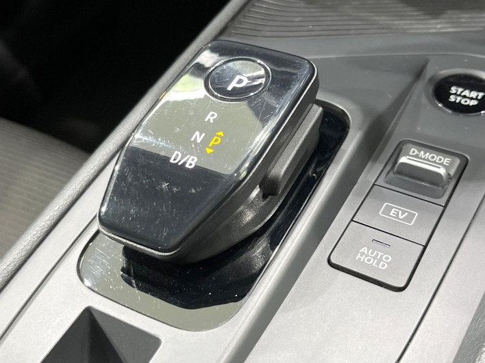 2022 Nissan Note 6AA-SNE13 (UW-69f1f7d882ff0)[23]