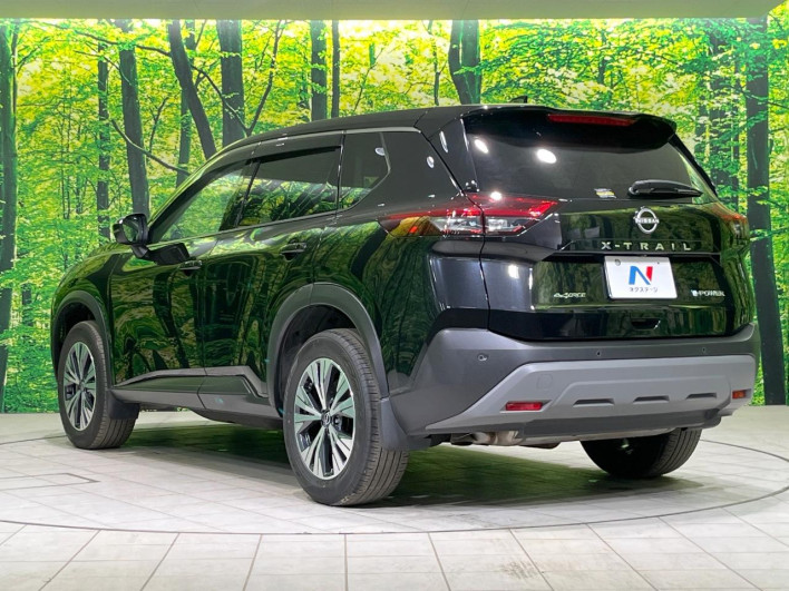 2022 Nissan X-Trail 6AA-SNT33 (UW-69f1f7d8a708d)[18]