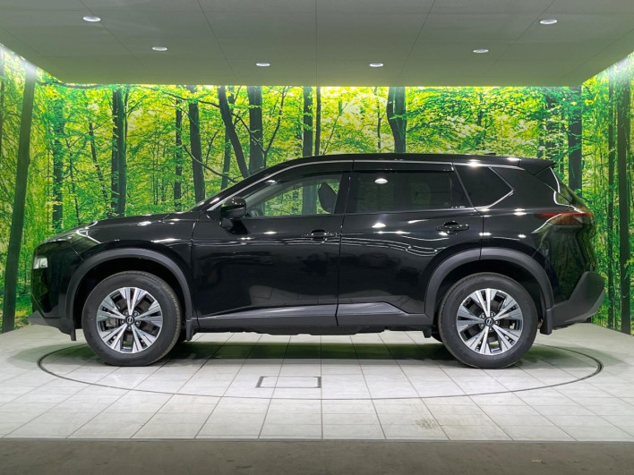 2022 Nissan X-Trail 6AA-SNT33 (UW-69f1f7d8a708d)[19]