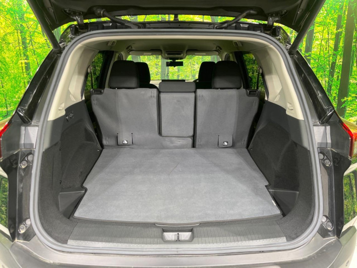 2022 Nissan X-Trail 6AA-SNT33 (UW-69f1f7d8a708d)[24]