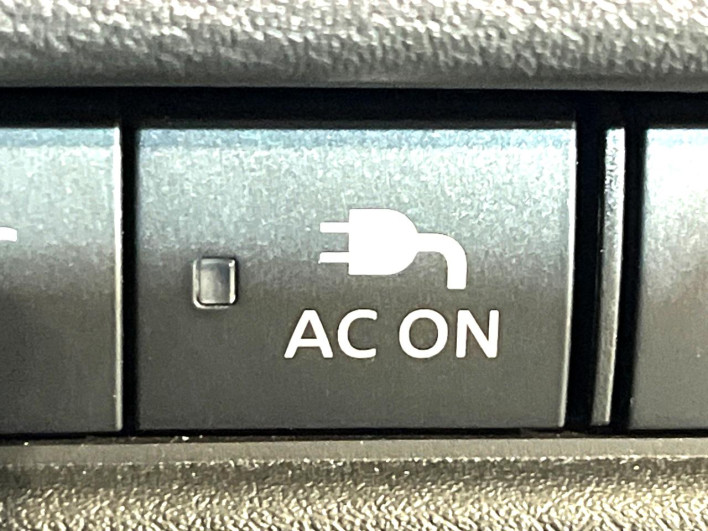 2024 Nissan X-Trail 6AA-SNT33 (UW-69f1f7d96e5bb)[13]