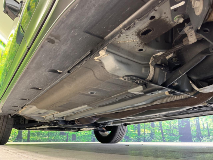 2019 Nissan X-Trail DBA-T32 (UW-69f1f7dab1c36)[13]