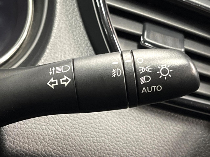 2017 Nissan X-Trail DBA-T32 (UW-69f1f7daf2efa)[14]