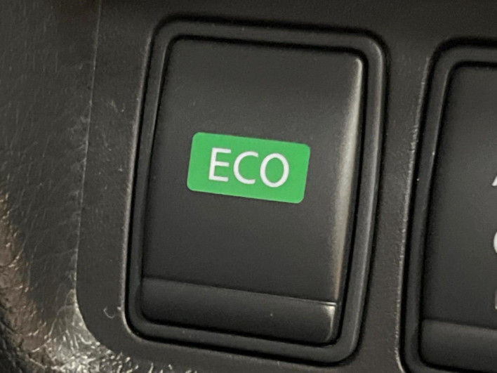 2017 Nissan X-Trail DBA-T32 (UW-69f1f7daf2efa)[24]