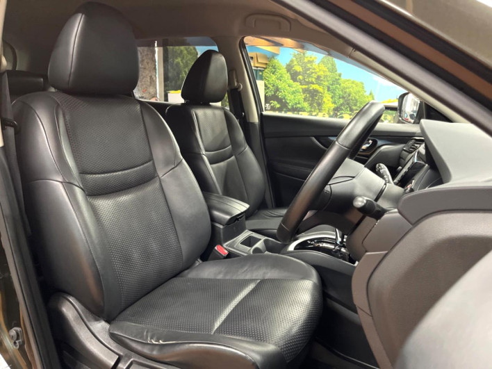 2017 Nissan X-Trail DBA-T32 (UW-69f1f7daf2efa)[27]