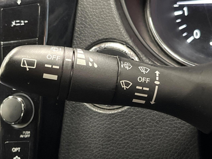 2017 Nissan X-Trail DBA-T32 (UW-69f1f7daf2efa)[15]