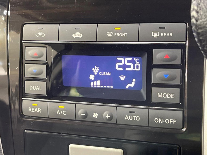 2018 Nissan Elgrand DBA-TNE52 (UW-69f1f7dba8380)[26]