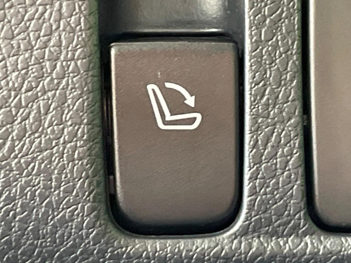 2017 Subaru Levorg DBA-VM4 (UW-69f1f7dfce5cb)[16]