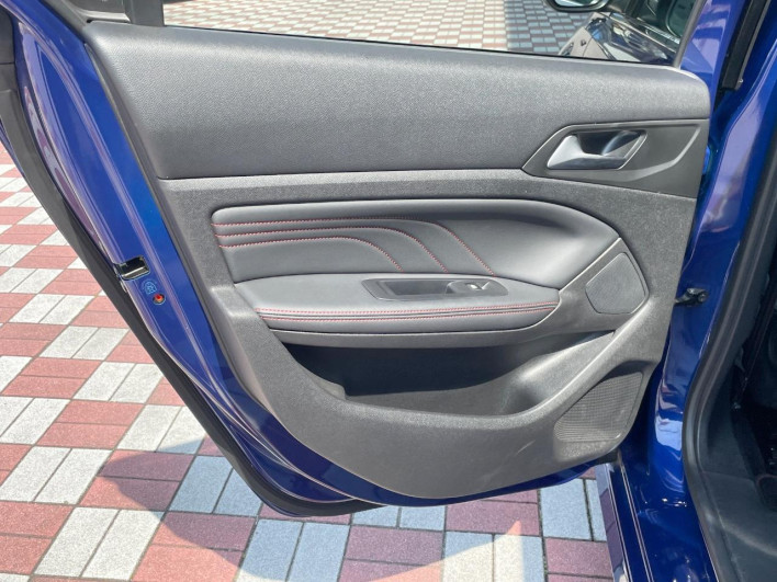 2020 Peugeot 308 LDA-T9AH01 (UW-69f1f7dfd870d)[19]
