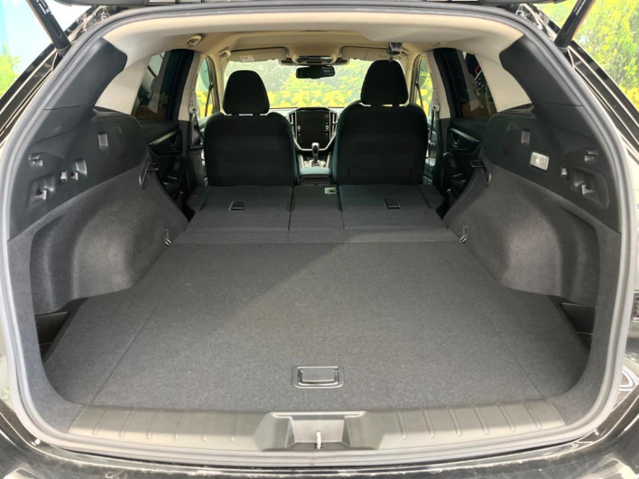 2021 Subaru Levorg 4BA-VN5 (UW-69f1f7e0c3608)[21]