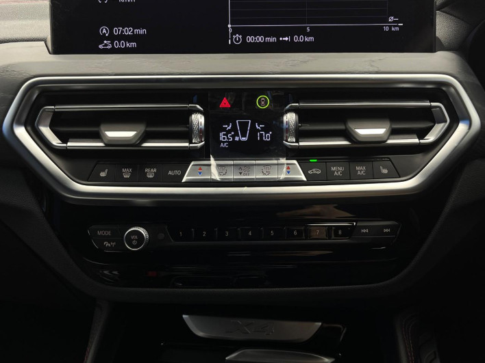 2024 BMW X4 3DA-VJ20 (UW-69f1f7e36b71d)[16]
