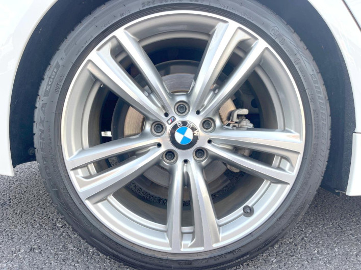 2015 BMW 4 Series DBA-4A28 (UW-69f1f7e3e391b)[16]