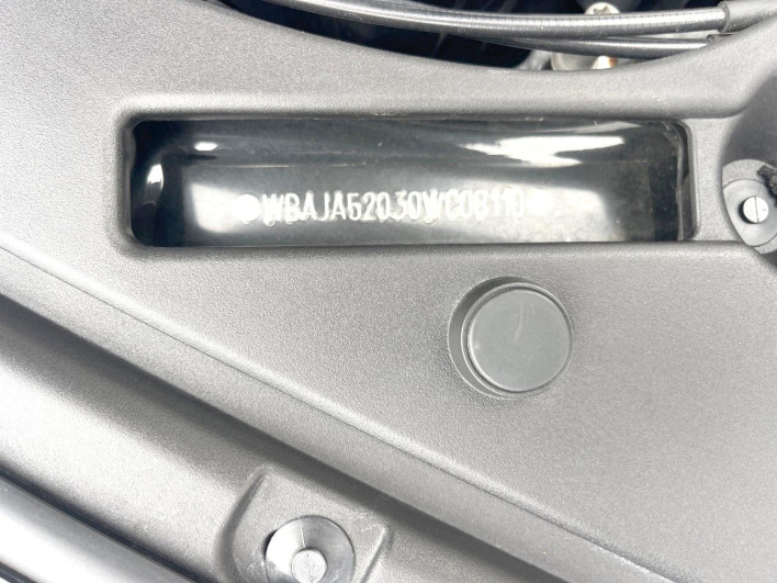2018 BMW 5 Series DBA-JA20 (UW-69f1f7e54ceb6)[1]