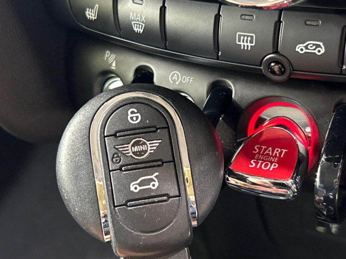 2019 Rover Mini DBA-XR15M (UW-69f1f7ebda2ae)[9]