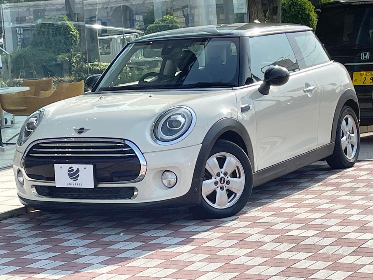 2019 Rover Mini DBA-XR15M