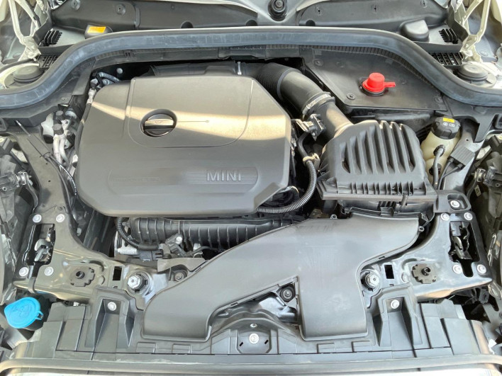2019 Rover Mini DBA-XR15M (UW-69f1f7ec6031f)[4]