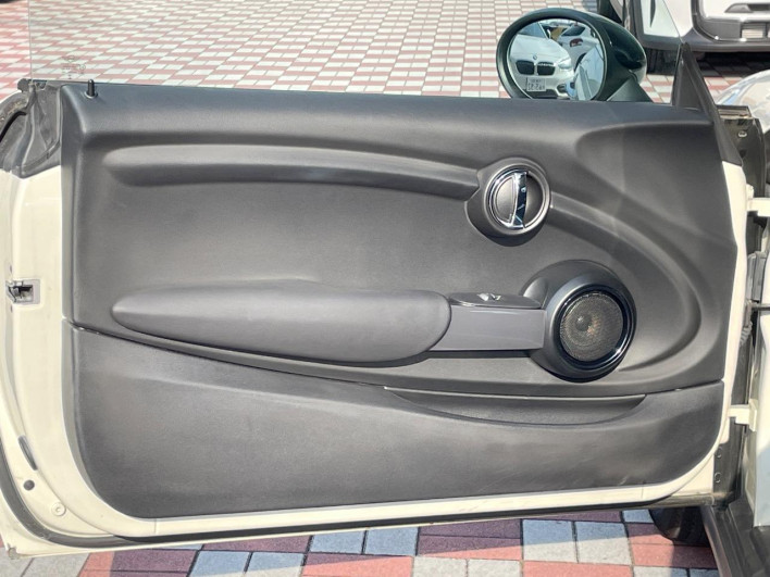 2019 Rover Mini DBA-XR15M (UW-69f1f7ec6031f)[16]
