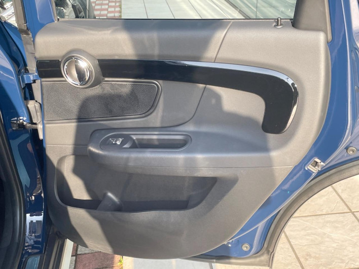 2018 Rover Mini LDA-YT20 (UW-69f1f7ed0b62e)[28]
