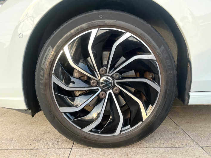 2022 Volkswagen Golf 3DA-CDDTS (UW-69f1f7ed426fa)[17]