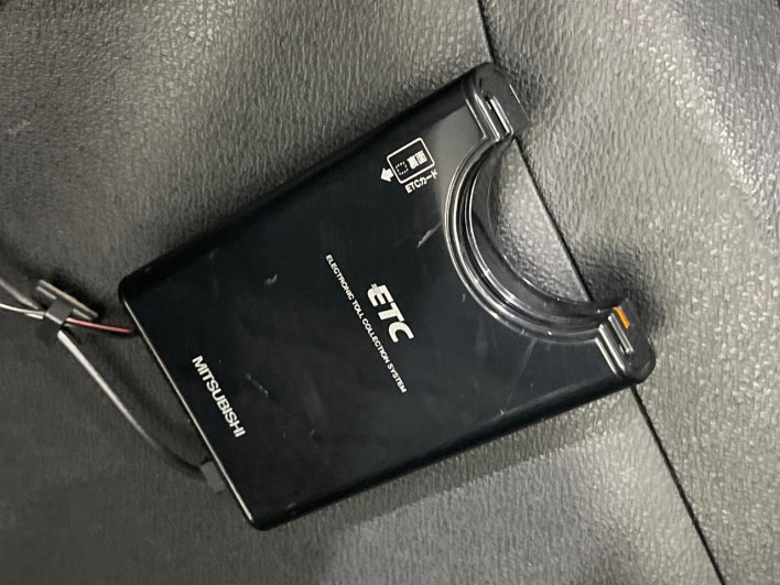 2014 Nissan JUKE DBA-YF15 (UW-69f1f7ee08016)[29]