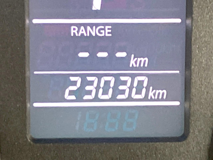 2012 Suzuki Swift Sport CBA-ZC32S (UW-69f1f7ef41762)[2]