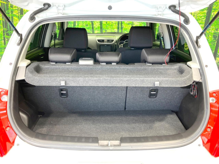 2012 Suzuki Swift Sport CBA-ZC32S (UW-69f1f7ef41762)[21]