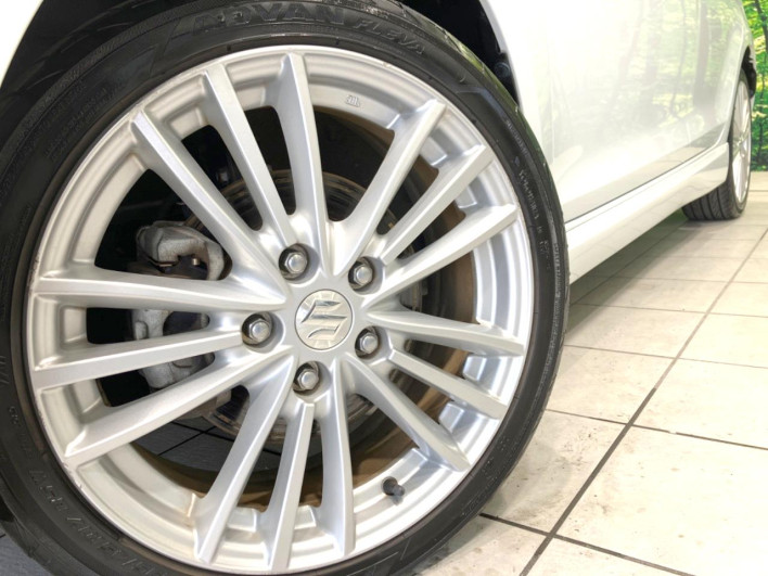 2012 Suzuki Swift Sport CBA-ZC32S (UW-69f1f7ef41762)[9]