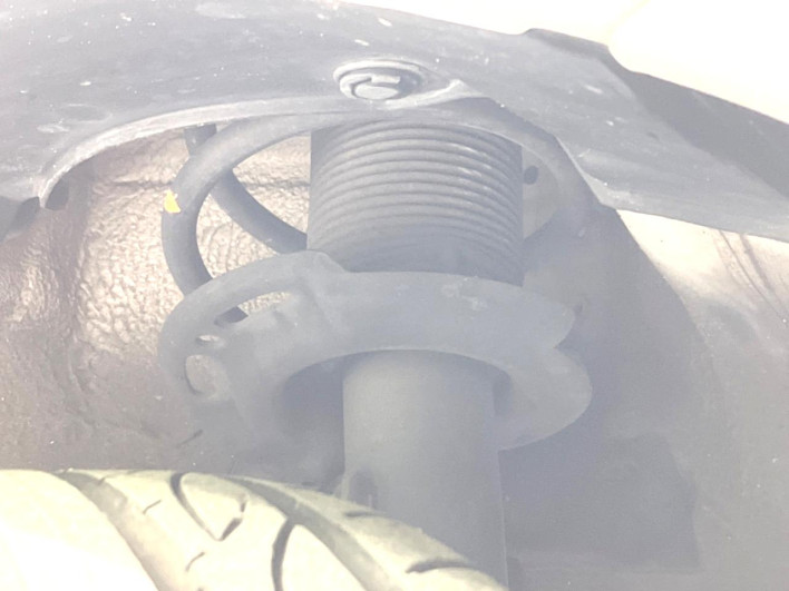 2012 Suzuki Swift Sport CBA-ZC32S (UW-69f1f7ef41762)[7]